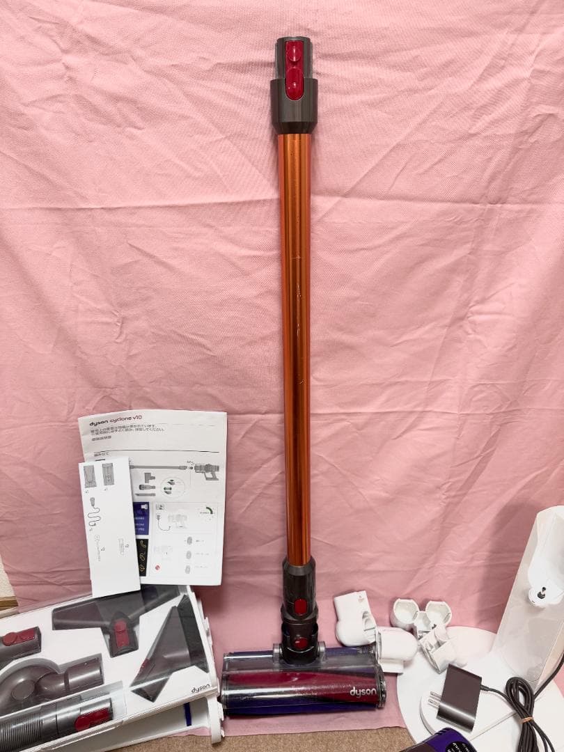 ダイソン SV12 コードレスクリーナー パーツ台付き