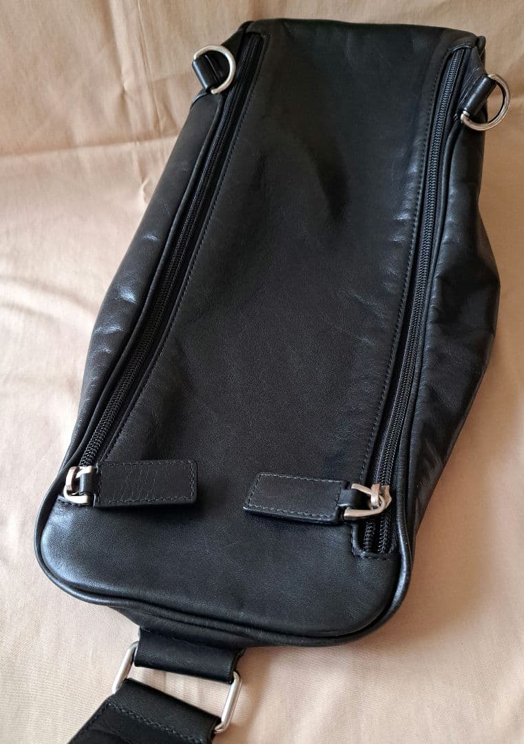 BALLY ボディバッグ 斜め掛け トレインスポッティング