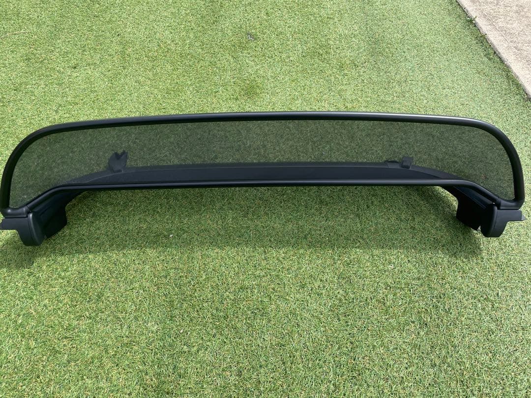 Mercedes-Benz R230 SL用 純正ウィンドディフレクター