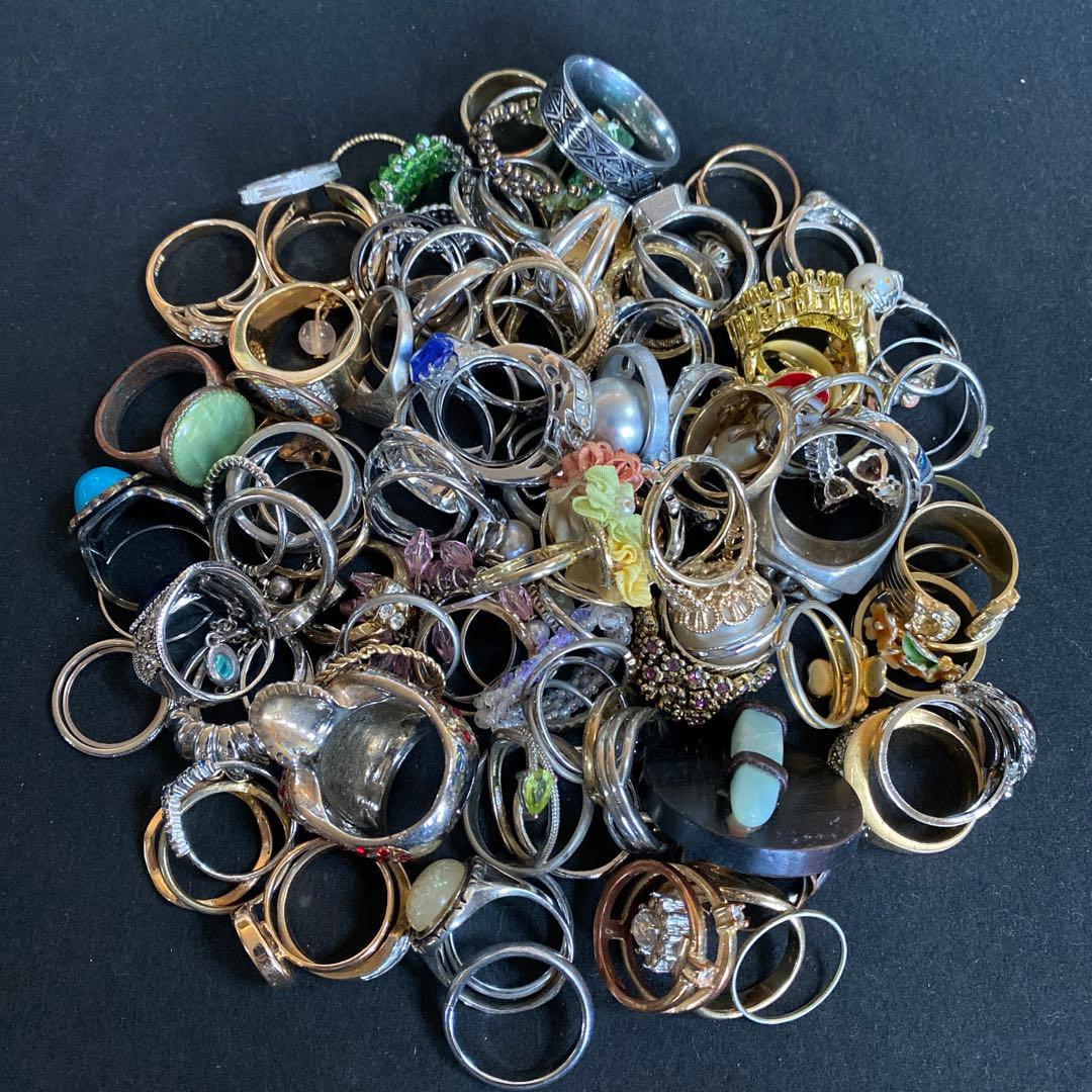 m*m様 まとめ売りアクセサリーR27☆指輪　リング　無選別約380gオークショ