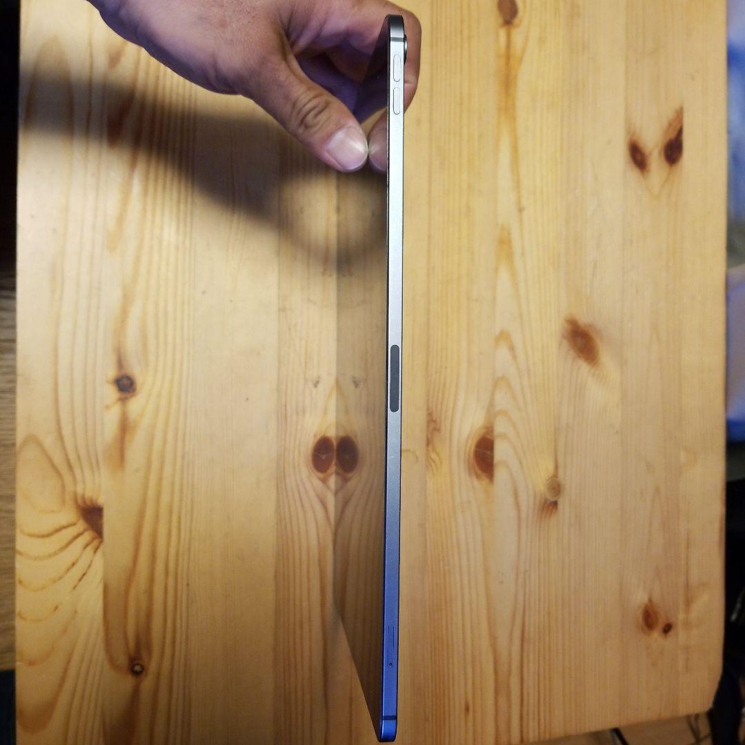 ipad pro 12.9 第3世代 1TB セルラーモデル