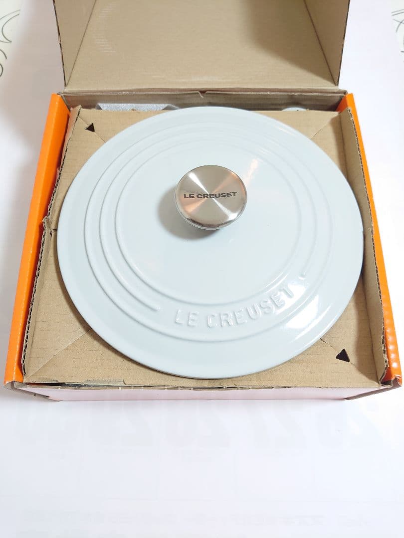 LE CREUSET/ココットロンド/ベイパー/22