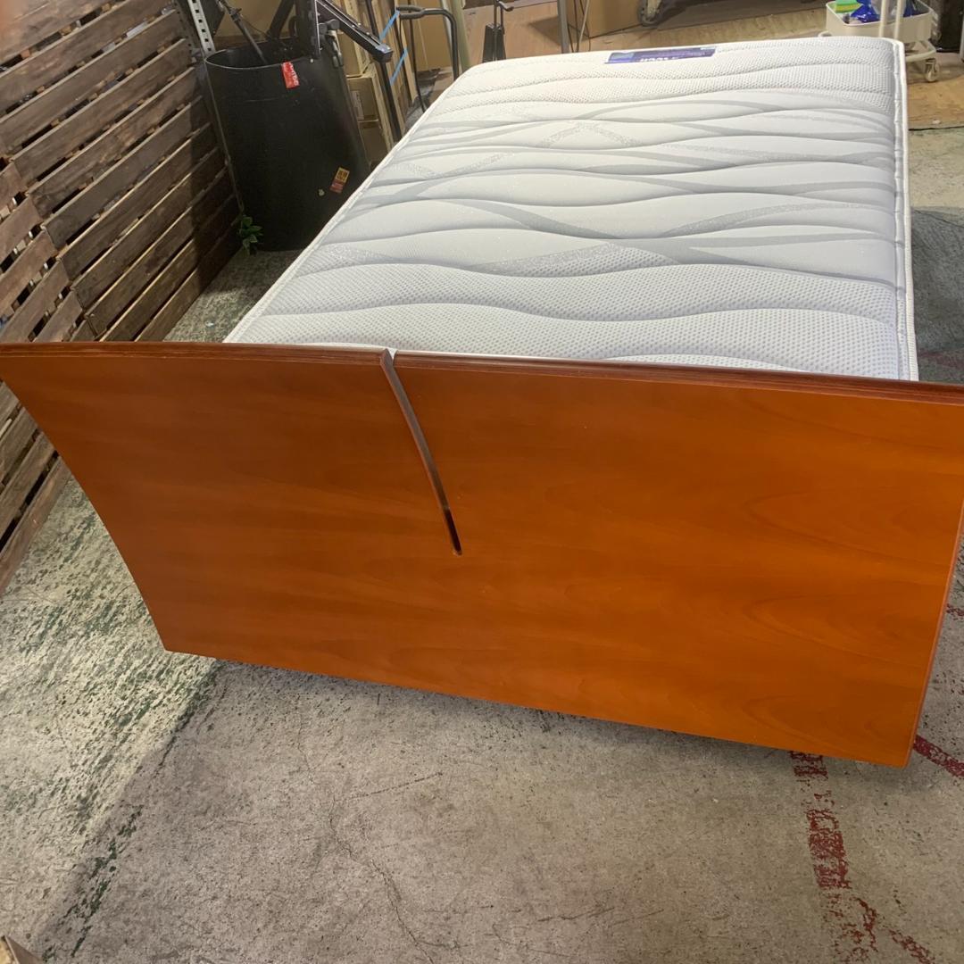 J842-2　 Hino Studio Reha tech マットレス