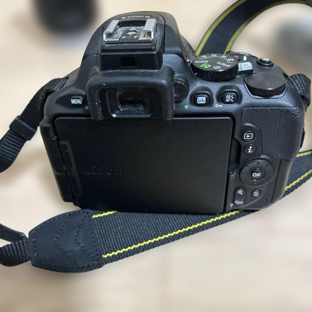 Nikon D5600 ダブルズームキット NIKKOR