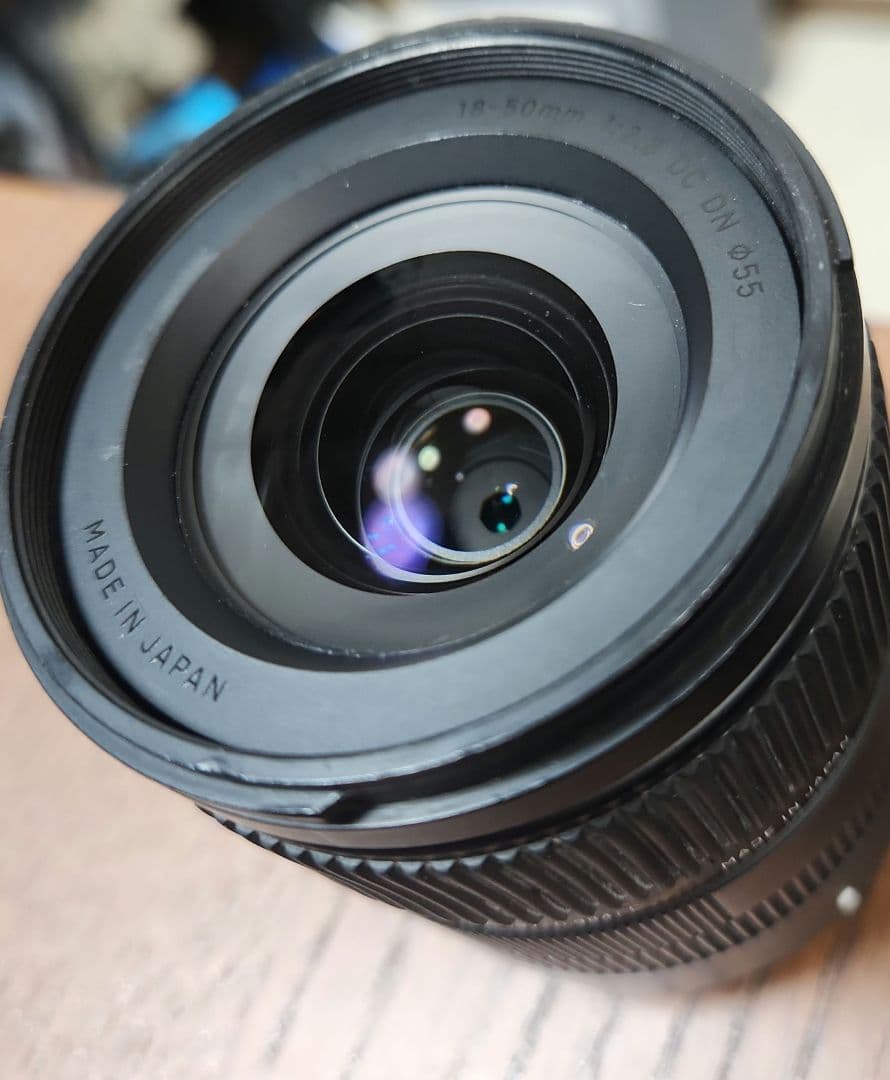 SIGMA 18-50mm F2.8 DC DN レンズ　Eマウント