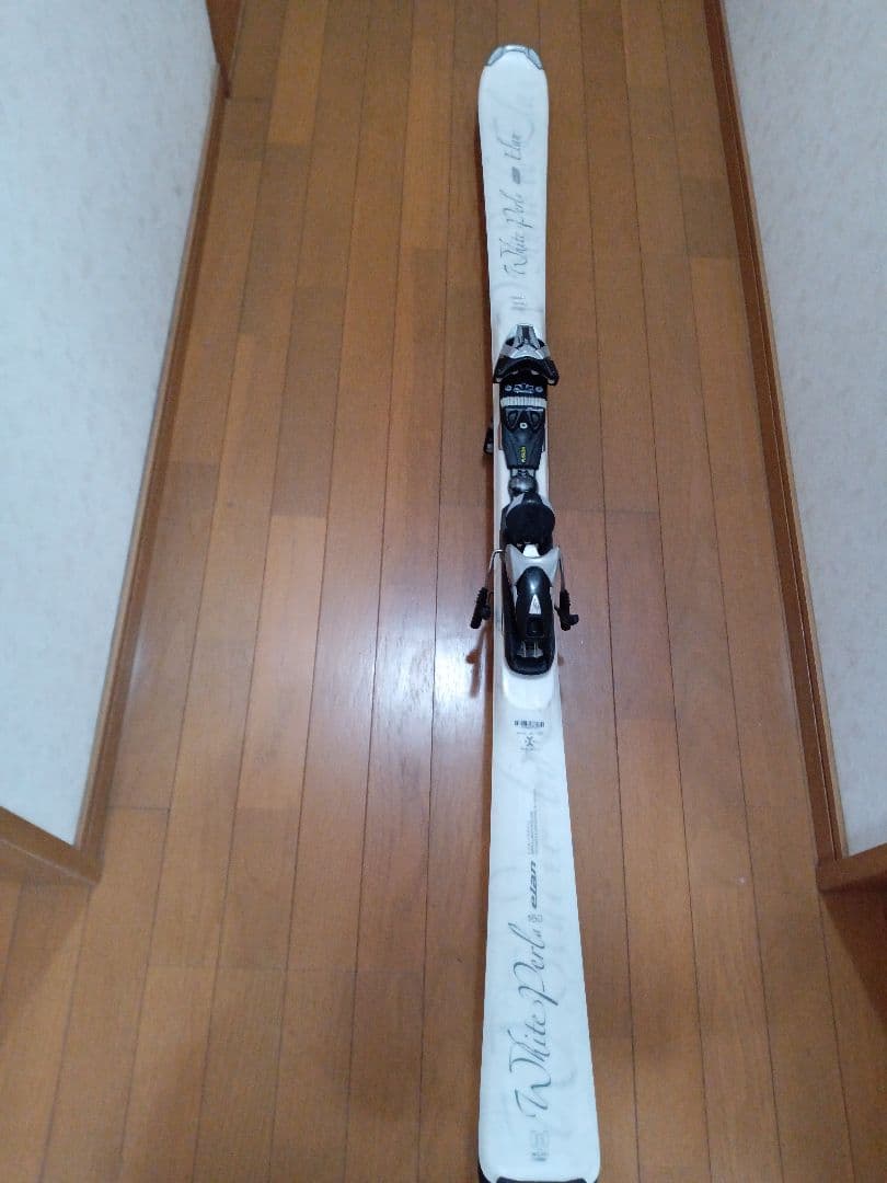 H*y様 Elanホワイトパール　スキービンディング付き160 ✿発送