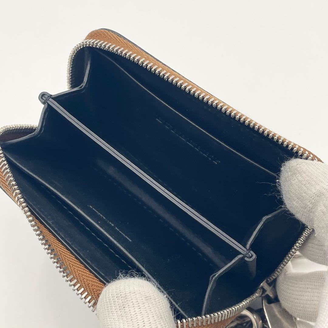 BURBERRY ケース チェーン&ストラップ付きコンパクトウォレット黒