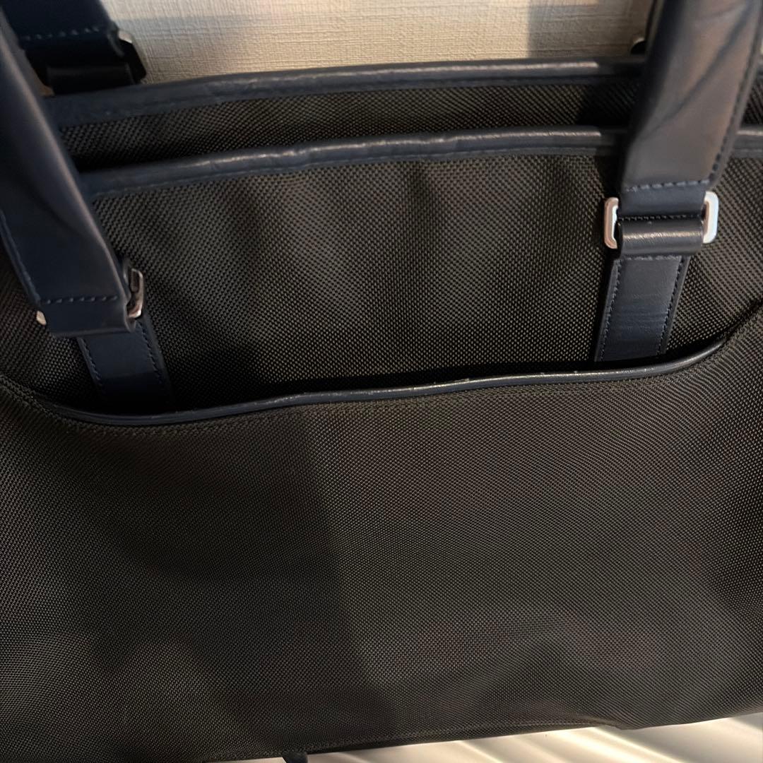 Tumi Jarvis イースト・ウエスト・トート