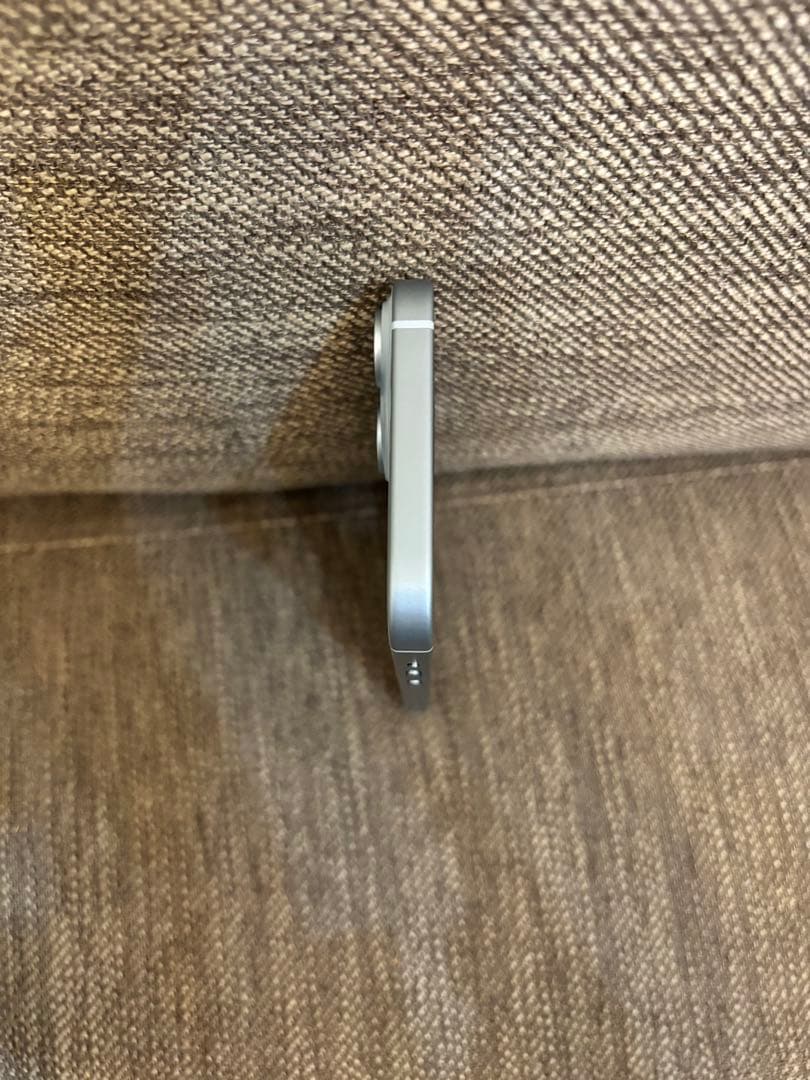 ✨Apple iPhone 15 ブルー 美品✨