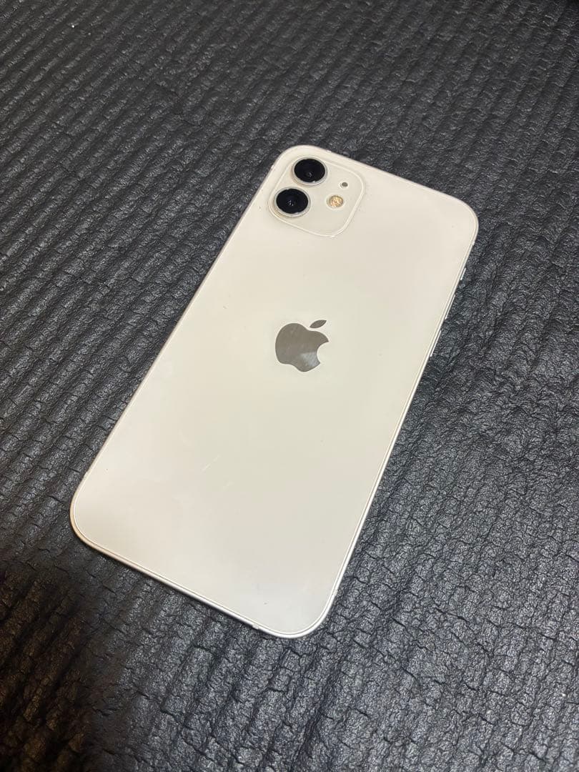 iPhone12 64GB 【バッテリー77％ 小キズあり】