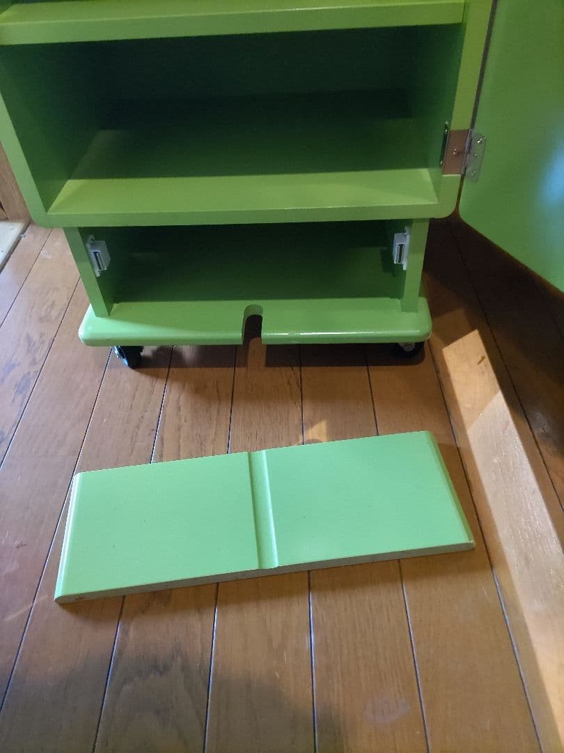 送料込み　ロボット型木製家具ロビット　希少な限定色