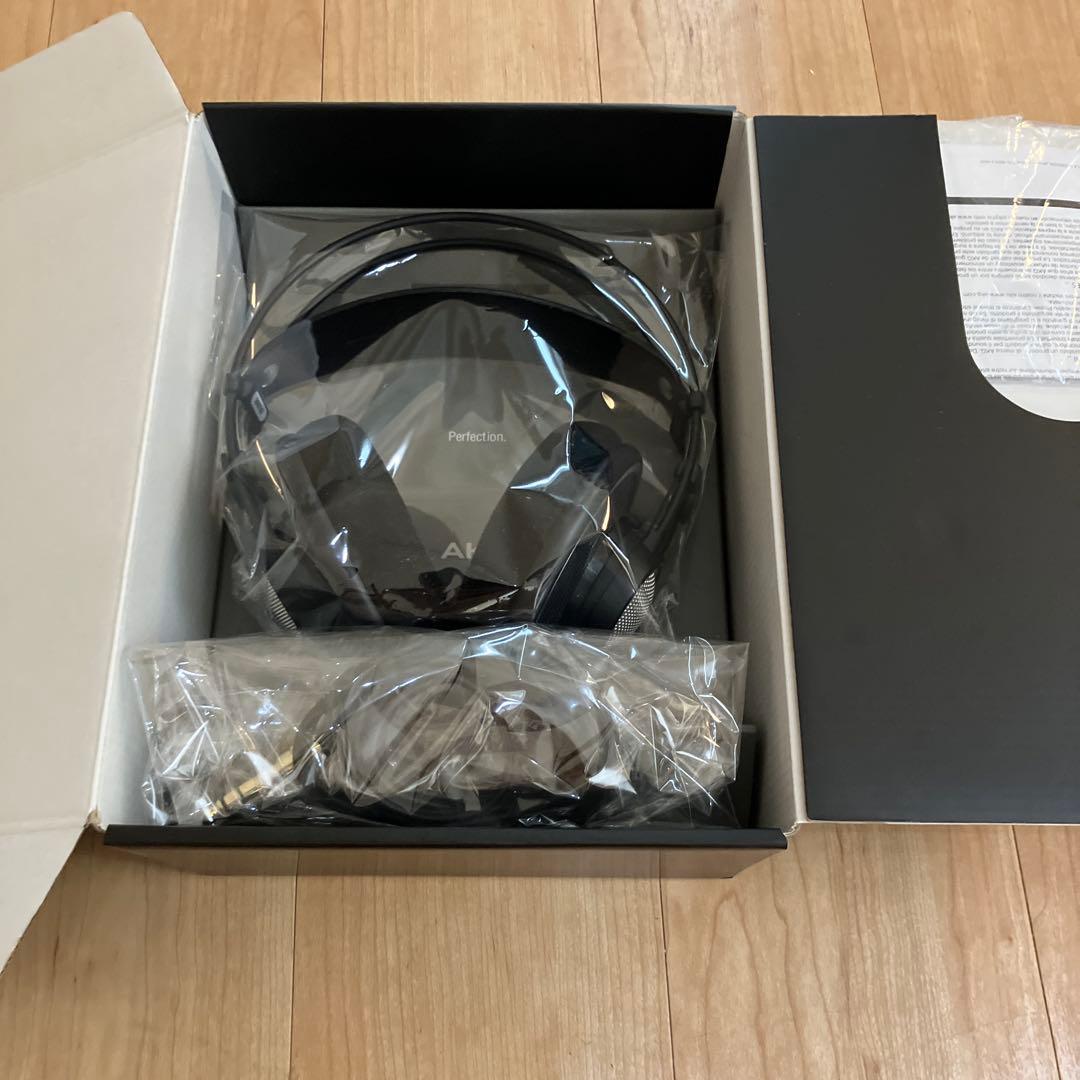 10/3日まで値下げ　AKG K702 ヘッドホン　箱付き