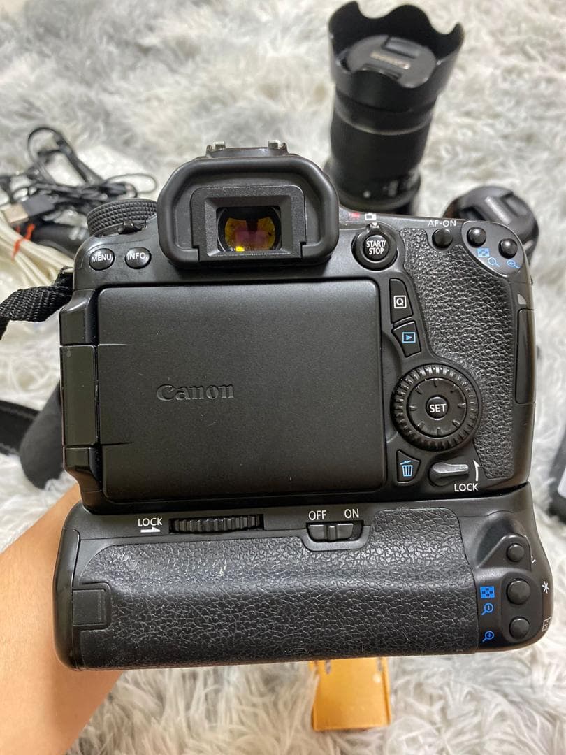 デジタルカメラ canon 70D