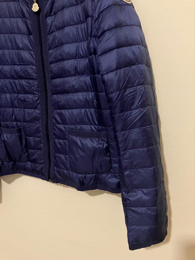 Moncler モンクレール　リバーシブルライトダウンジャケット　ブルーX黒