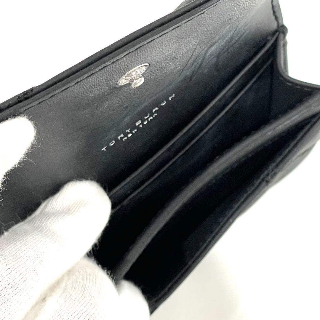 [新品] Tory Burch ブラック名刺入れ キルティング 黒