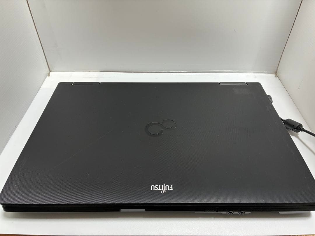 【1022】富士通LIFEBOOK A572/E i5 XP office