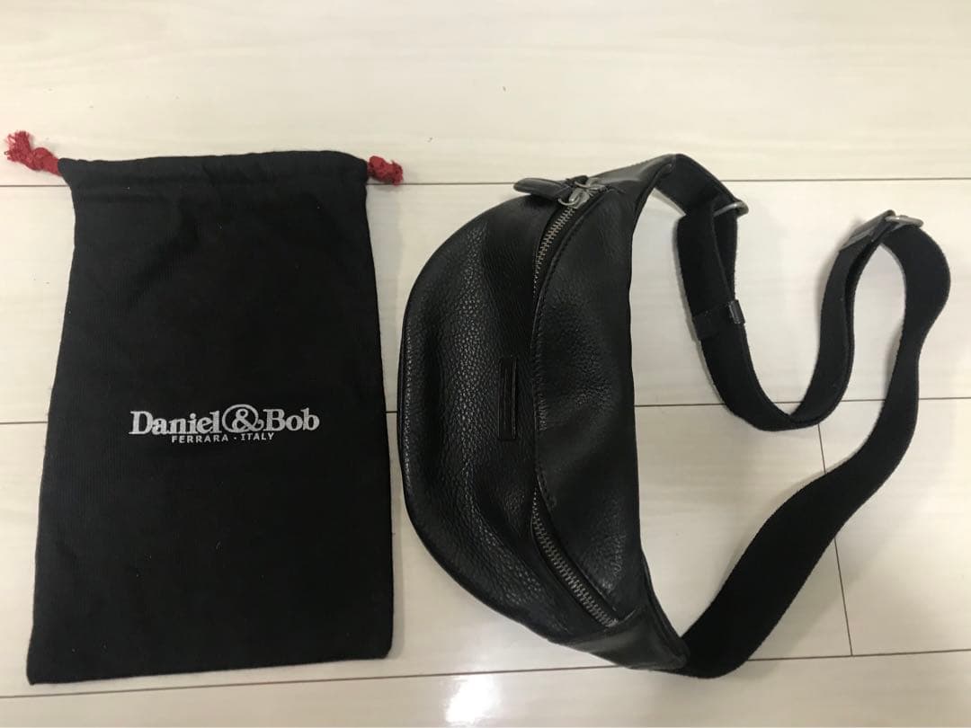 Daniel&Bob ダニエルアンドボブ EDIFICEショルダー ボディバッグ