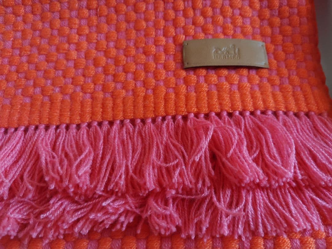 エルメス カシミヤマフラー 《ニ・ダベイユ》