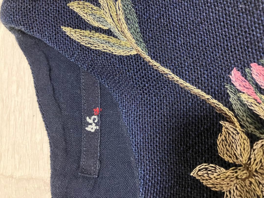 45R 花柄刺繍プルオーバー