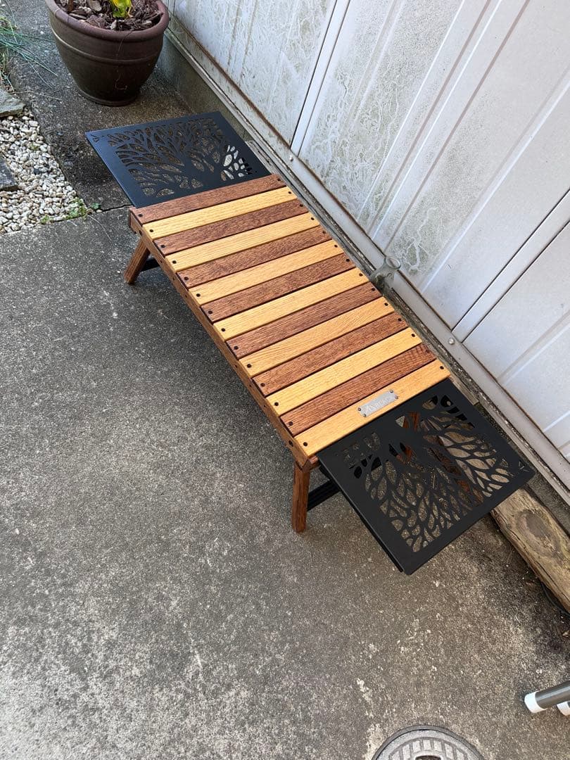 ブラックデザイン ハレテーブル アイアンプレート