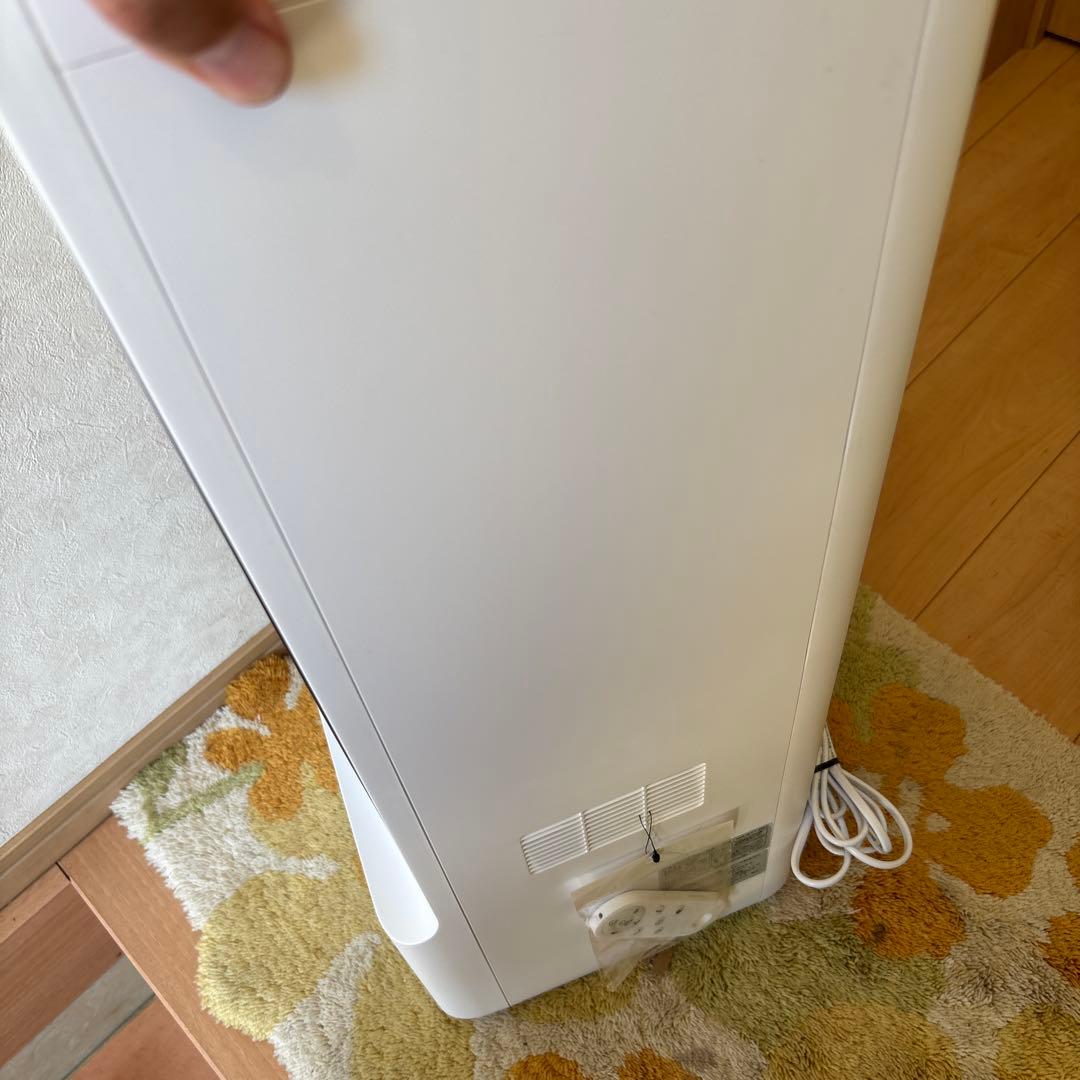 ペルチェ式冷風扇　丸隆　MA-871-WH