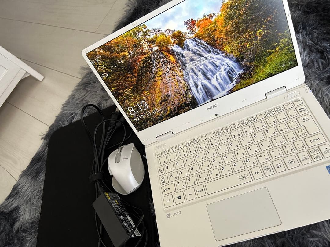 スマホ・タブレット・パソコン NEC LAVIE Note Mobile PC-NM150KAW