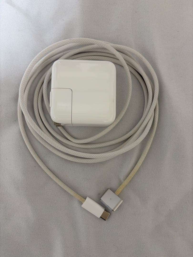 MacBookAir M2 13.6インチ 8GB/256GB スターライト