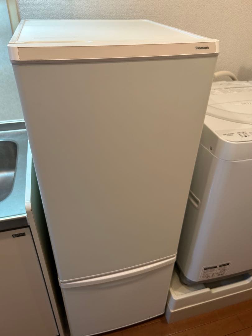 【送料込み】2023年製　Panasonic 冷蔵庫 NR-B17HW-W