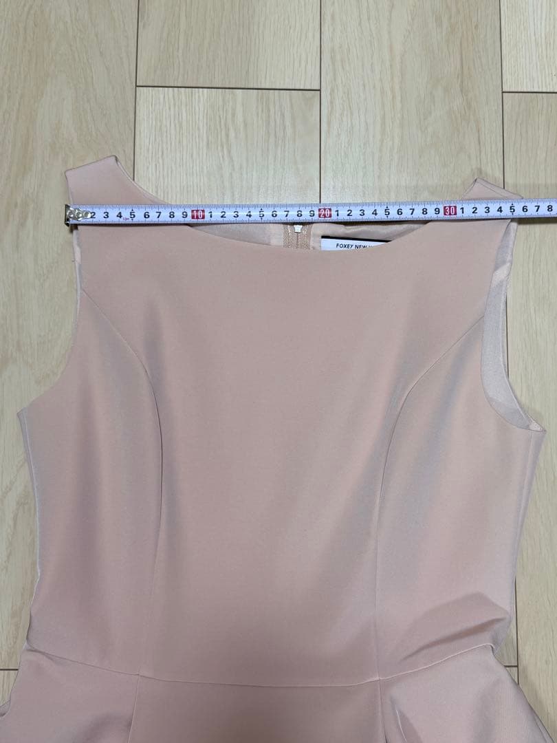 【美品・タグ付き】FOXEY フォクシーピンク　ノースリーブワンピース　40