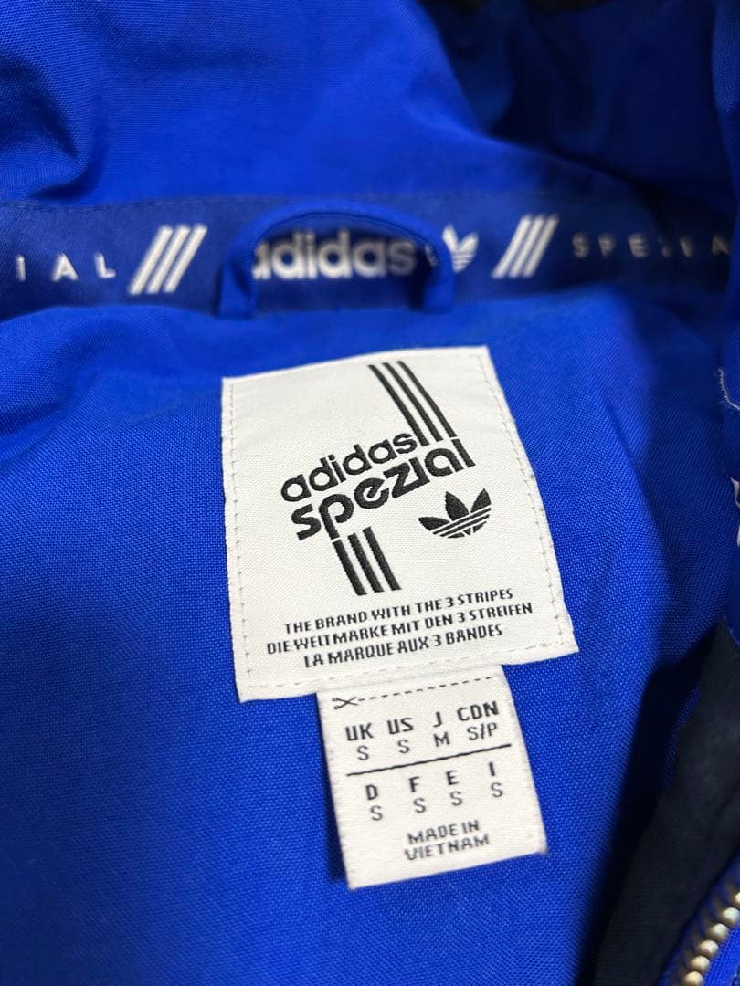 adidas spezial マウンテンパーカー Mサイズ 青