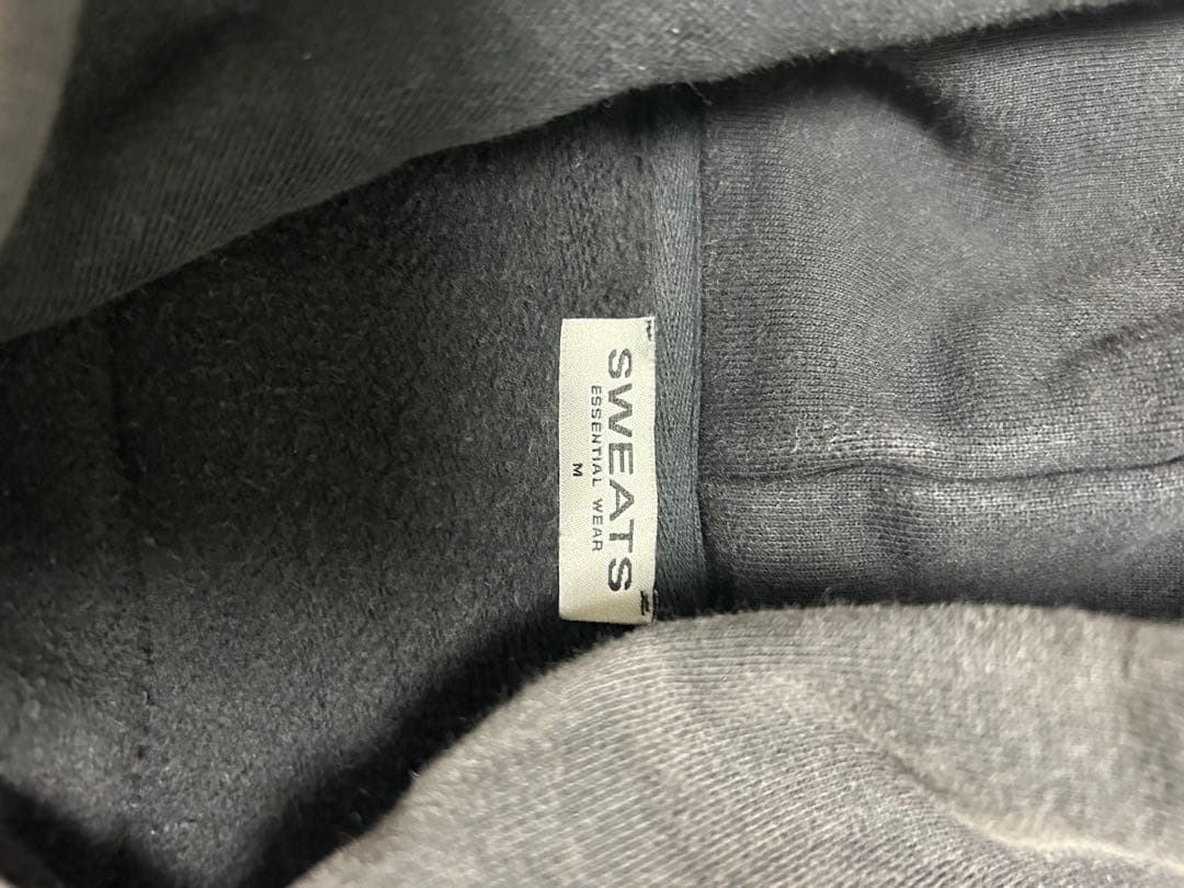 早い者勝ち　sweats collective 短丈フーディ