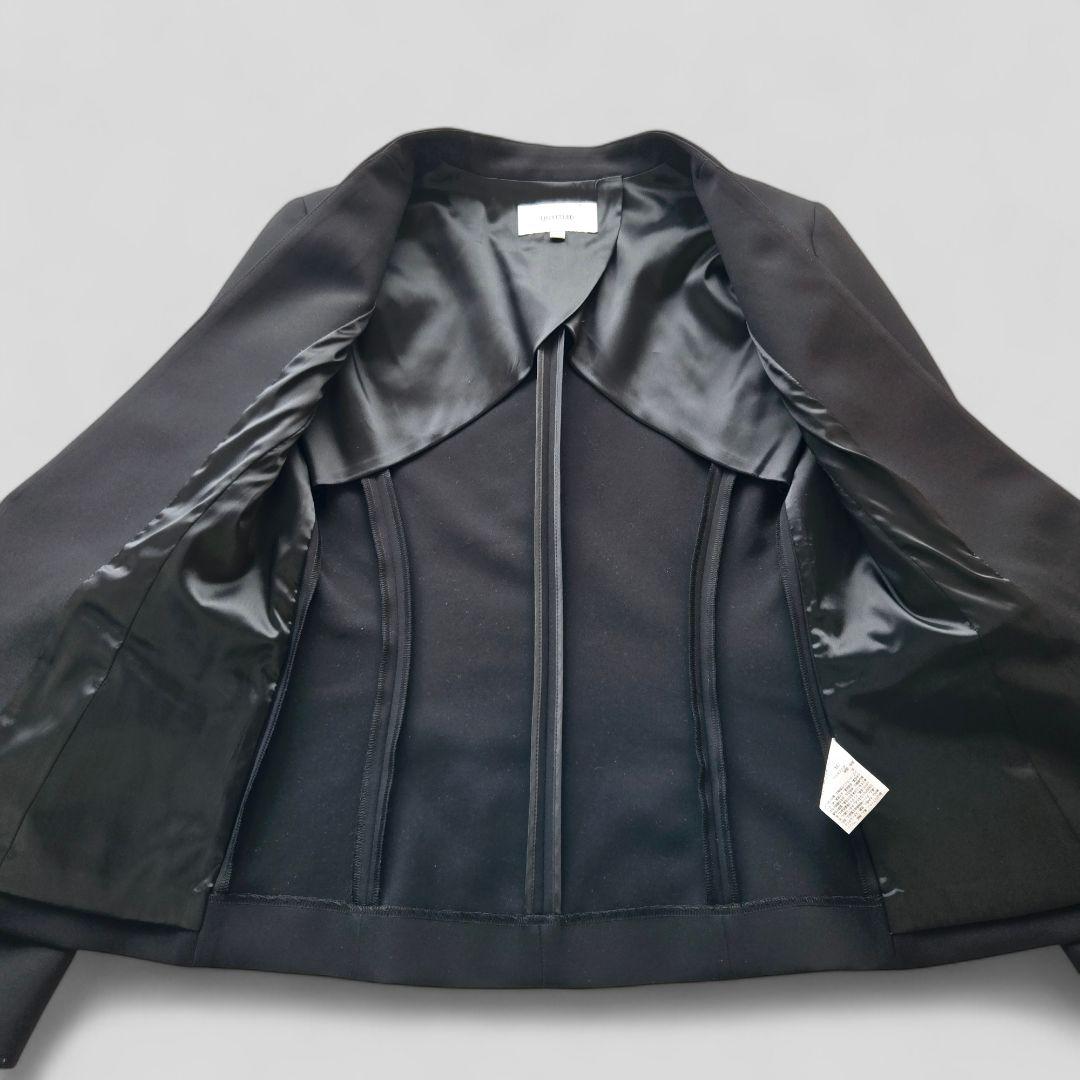 アンタイトル 洗える♪ 高年式 現行 セットアップ パンツスーツ ノーラペル 黒