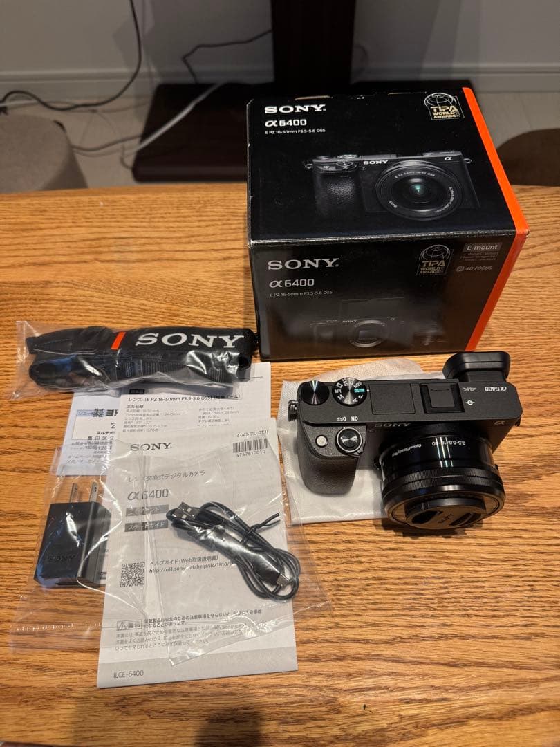 SONY α6400 ミラーレスカメラ 16-50mmレンズ付き
