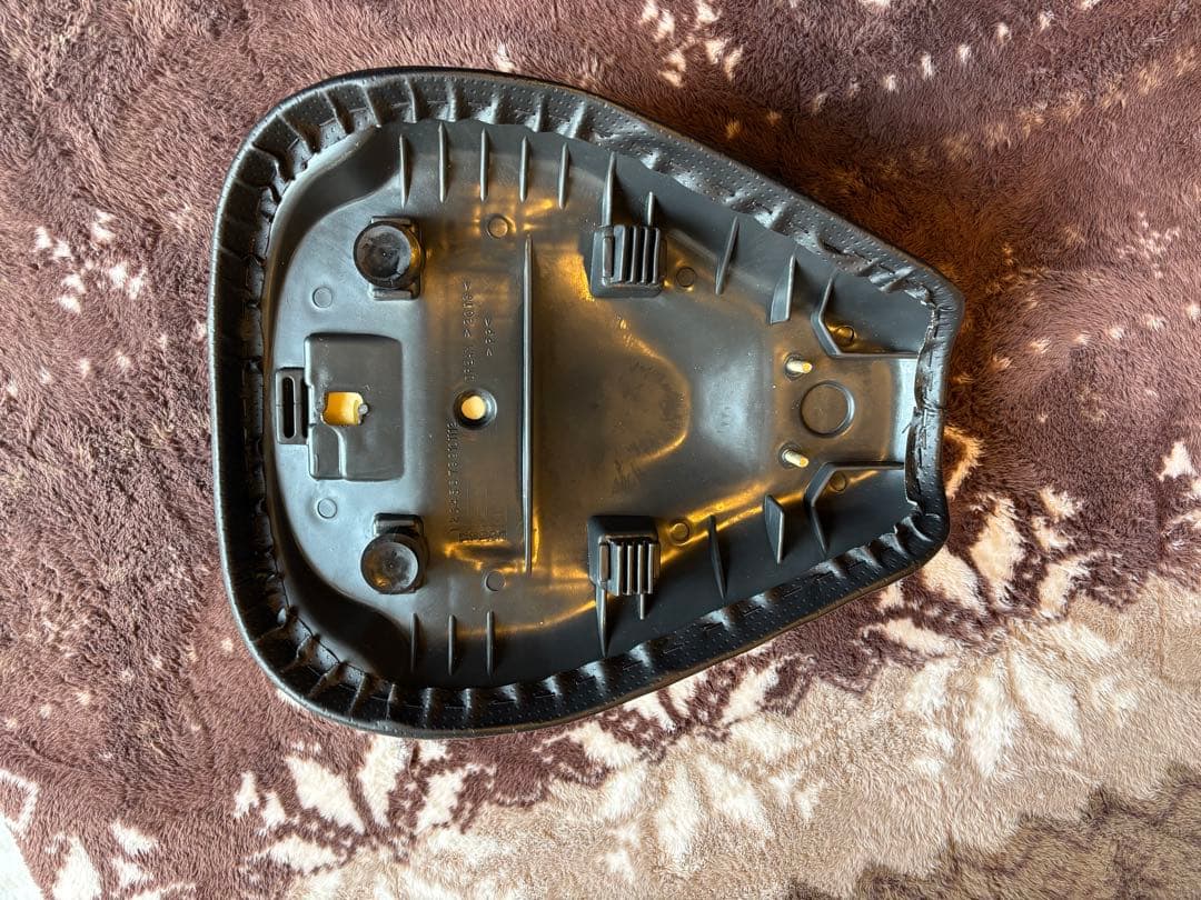 ノイワットダン24 クロスカブ110JA60 ローダウンシート