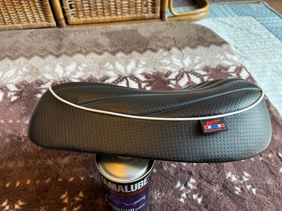 ノイワットダン24 クロスカブ110JA60 ローダウンシート