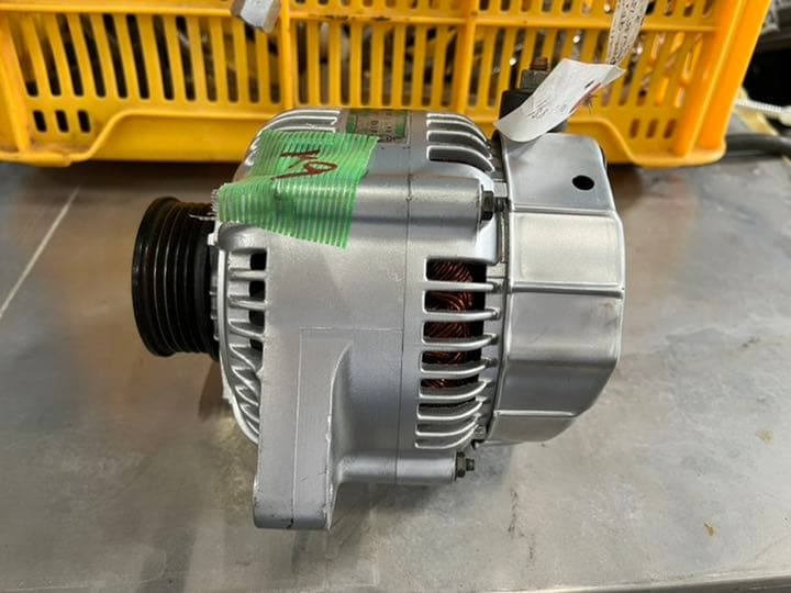 M-9 オルタネーター　ダイナモ　クラウン　スープラ