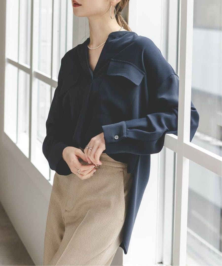 NOBLE ネイビー 長袖シャツ ポケット付き