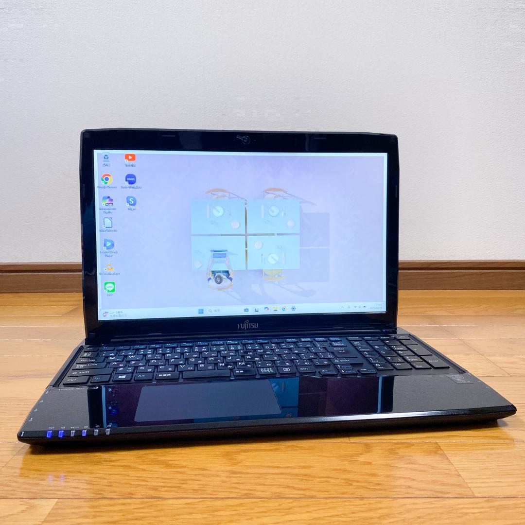 富士通 快適ノートパソコン✨Win11 i3 爆速SSD メモリ8 ブルーレイ