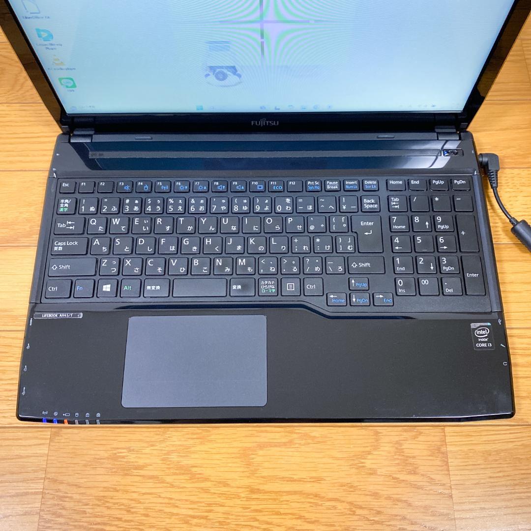 富士通 快適ノートパソコン✨Win11 i3 爆速SSD メモリ8 ブルーレイ