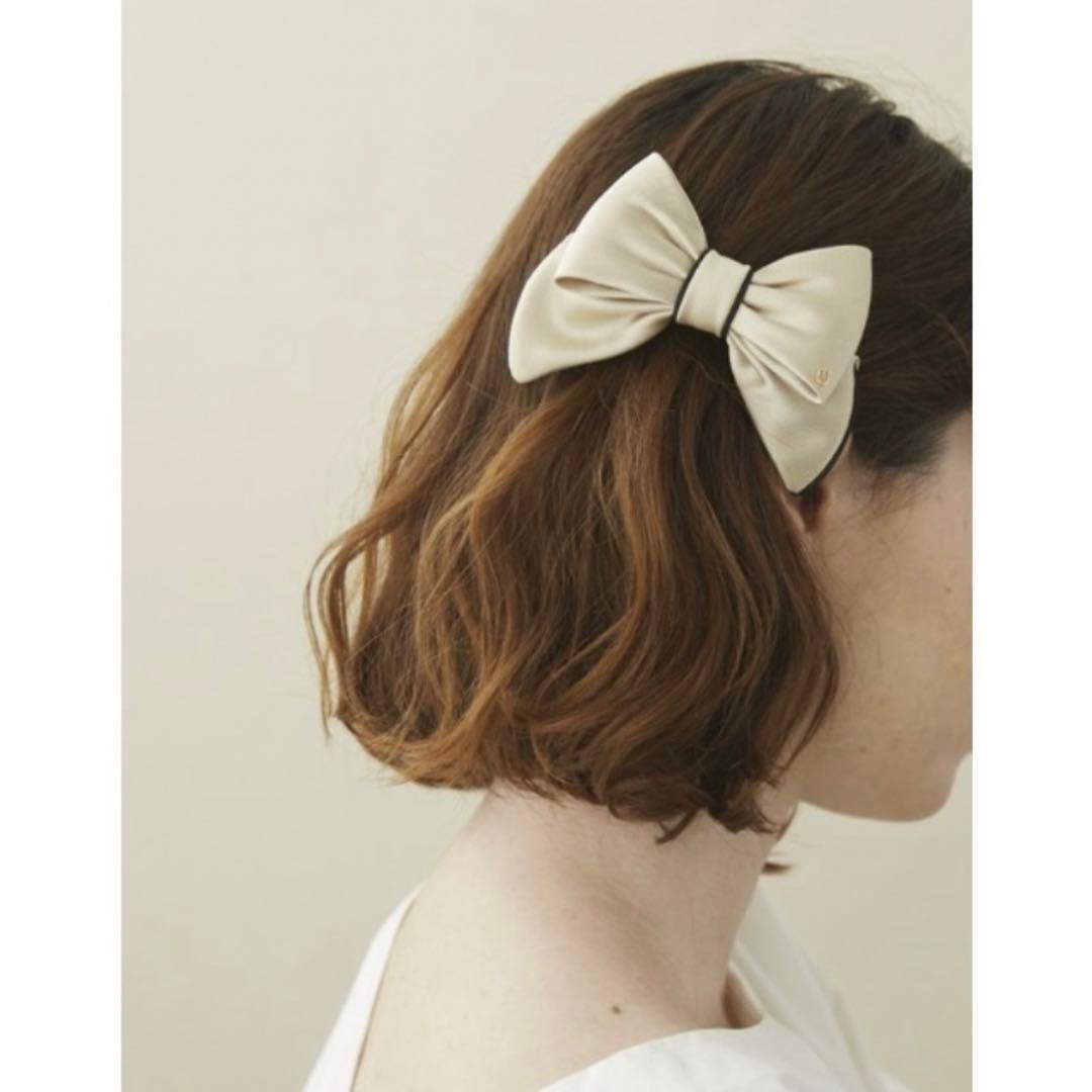 アレクサンドル ドゥ パリ 50th シルクサテン ベージュ