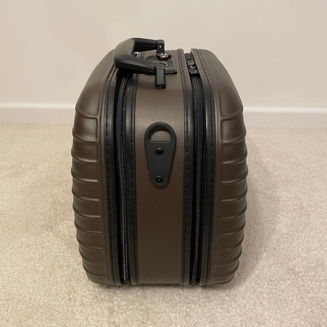 RIMOWA Salsa 81038 ビューティーケース 13L マットブラウン