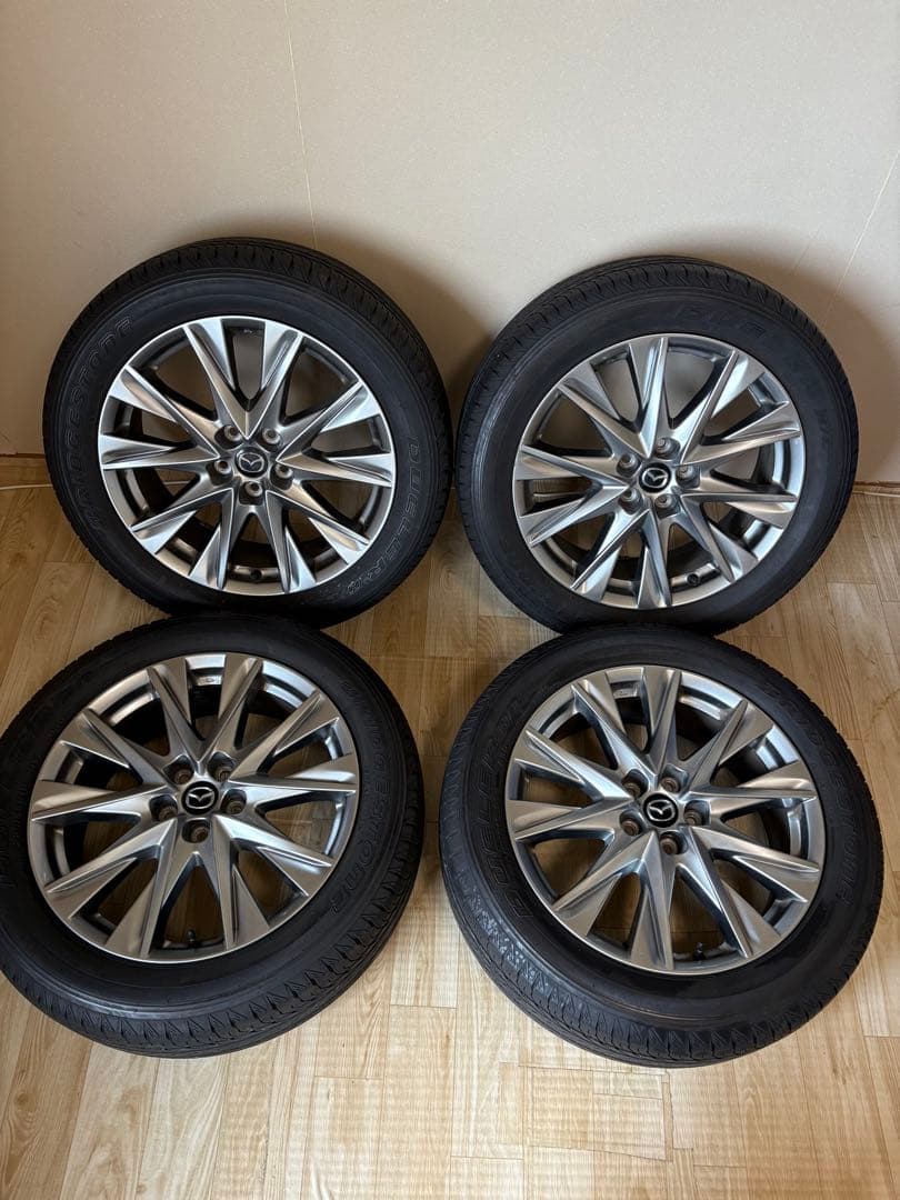 悟*空様 マツダCX8 純正ホイールタイヤ　バリ山