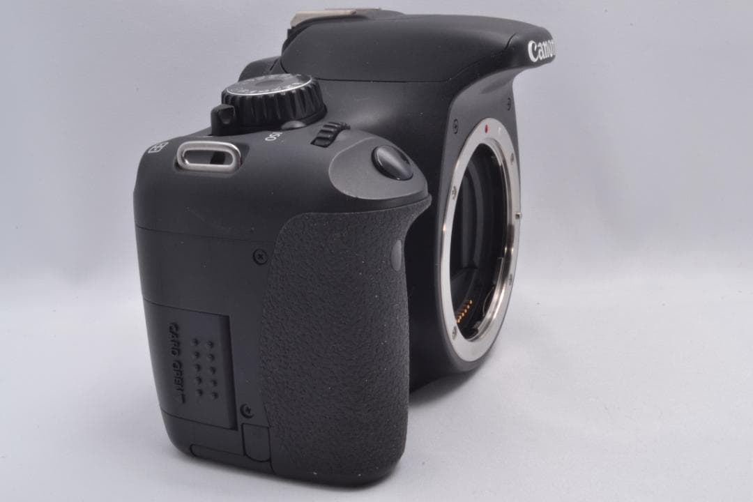 Canon Kiss X4♦️シャッター数少♦️初期不良保証♦️選べるおまけ付き