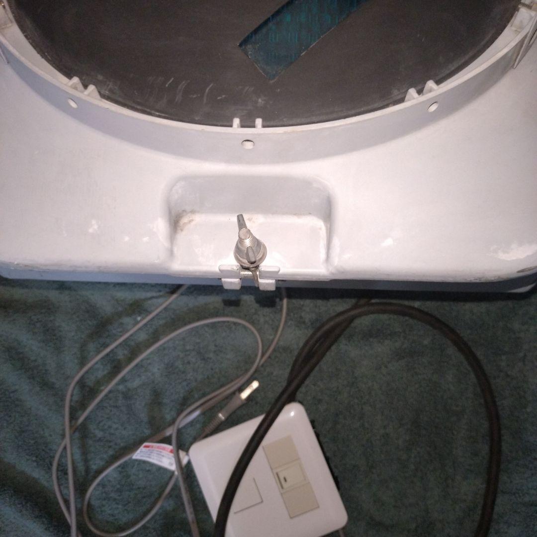 小糸工業の矢印信号機本物