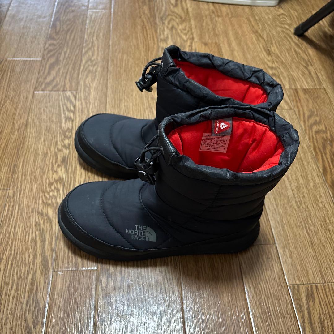 THE NORTH FACE スノーブーツ　NFW51685 23.0センチ