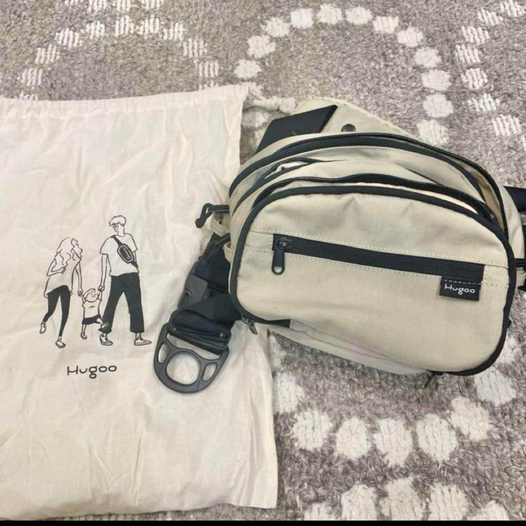 Hugoo ベージュ ヒップシート　バック