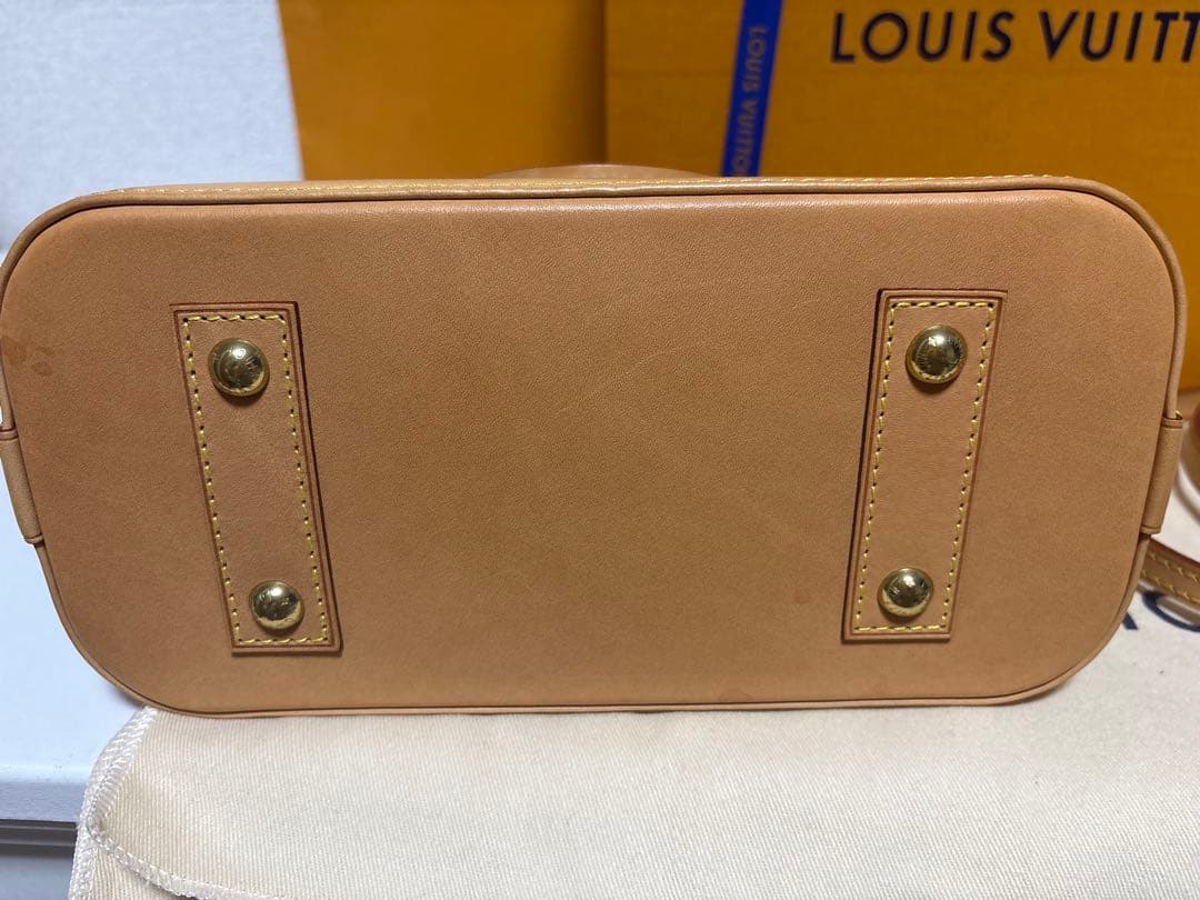 ルイヴィトン アルマBB バッグ 正規品