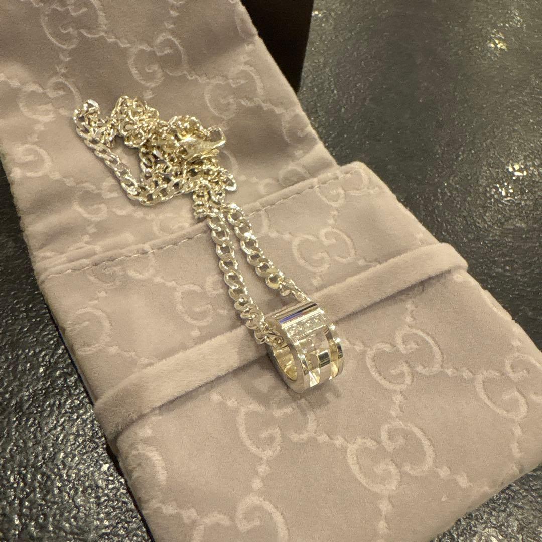 新品　GUCCI グッチ ブランデッドGロゴ ネックレス シルバー　ユニセックス