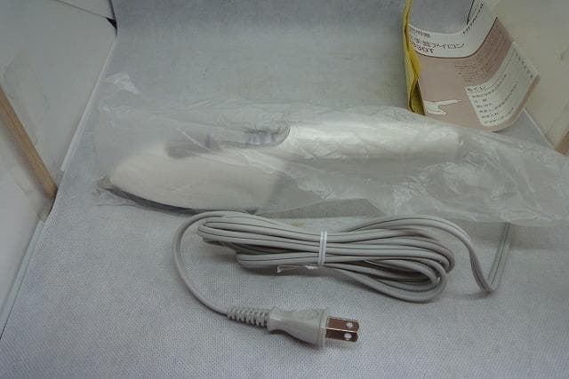 裁縫こて　日立アイロン　和裁こて　ナショナルNI-207F同一品物　完全未使用