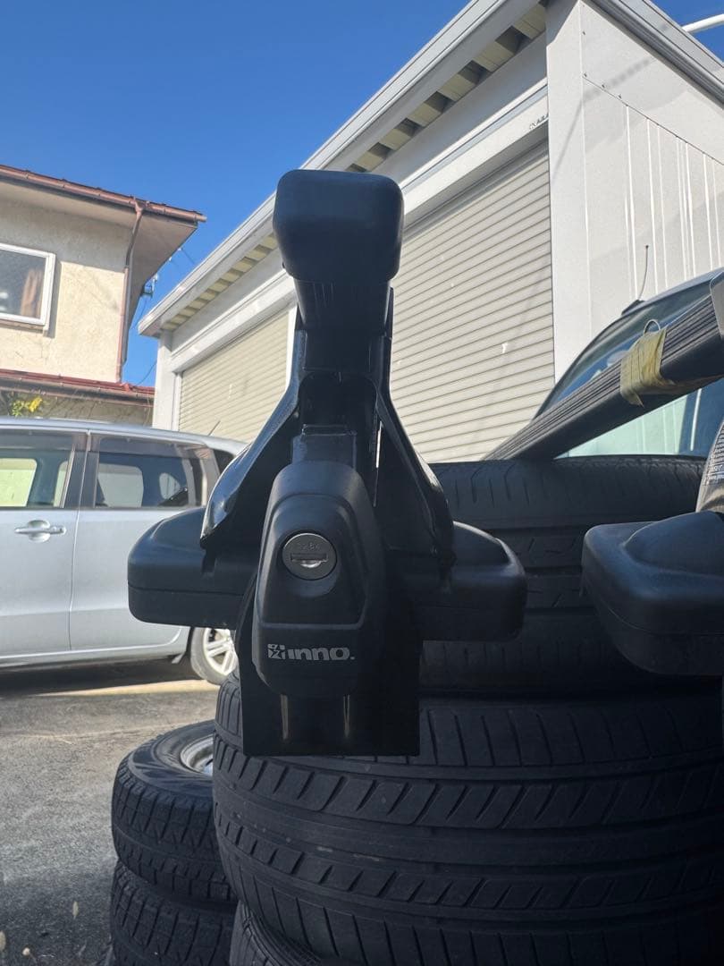 アウディA1 innoルーフバーキャリア